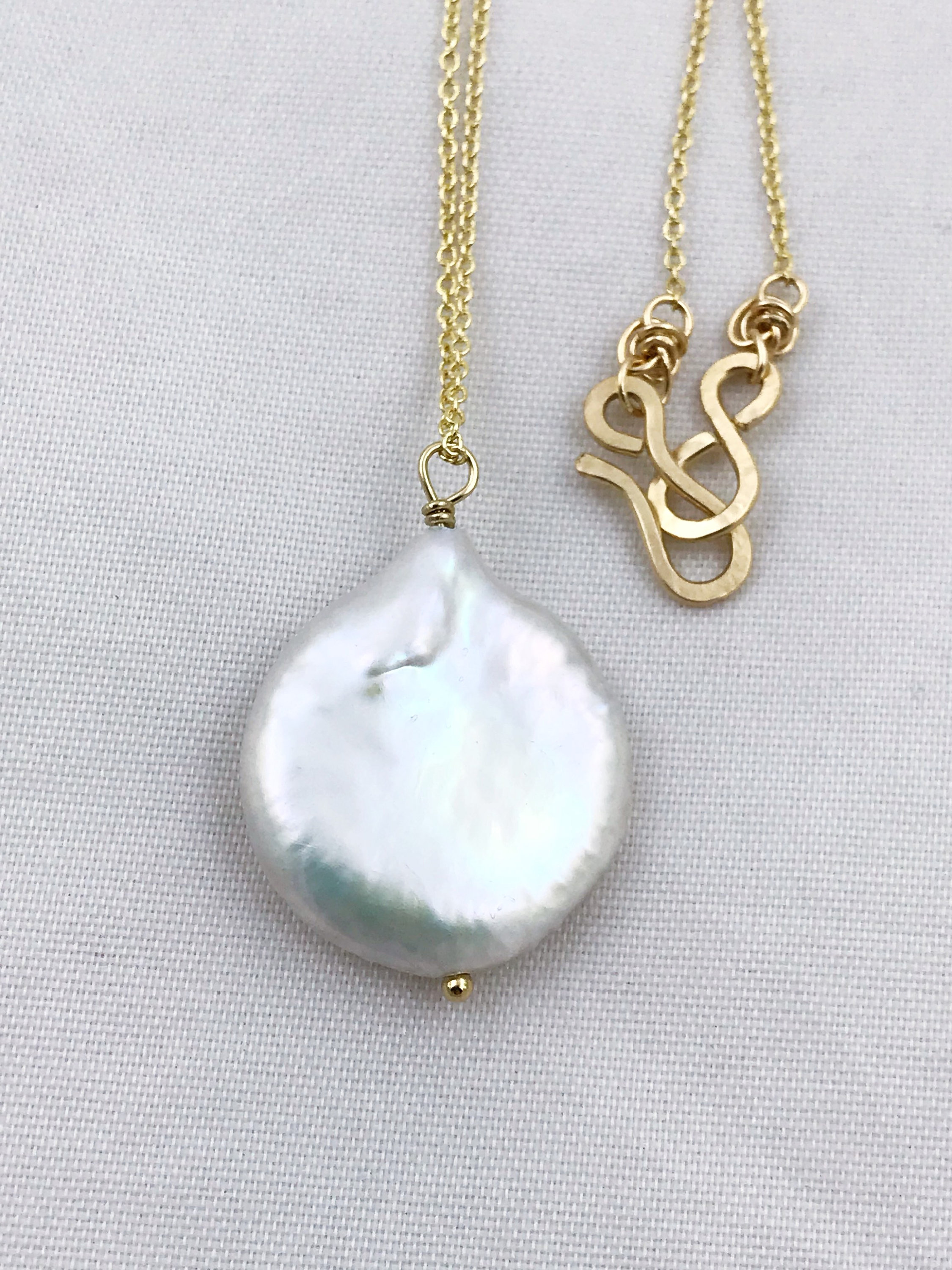 Ivory Cream Pearl Pendant Necklace / 14k Yellow Gold Filled / Large Single Baroque Freshwater Coin Pearl - Image 5