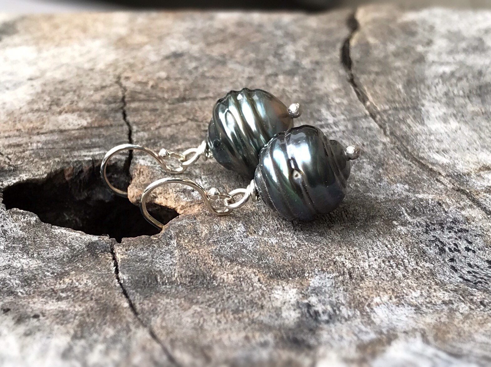 Tahitian Pearl Drop Earrings – Solid Sterling Silver – Genuine Baroque Tahitian Pearls – Blue/Grey/Brown Saltwater Pearls