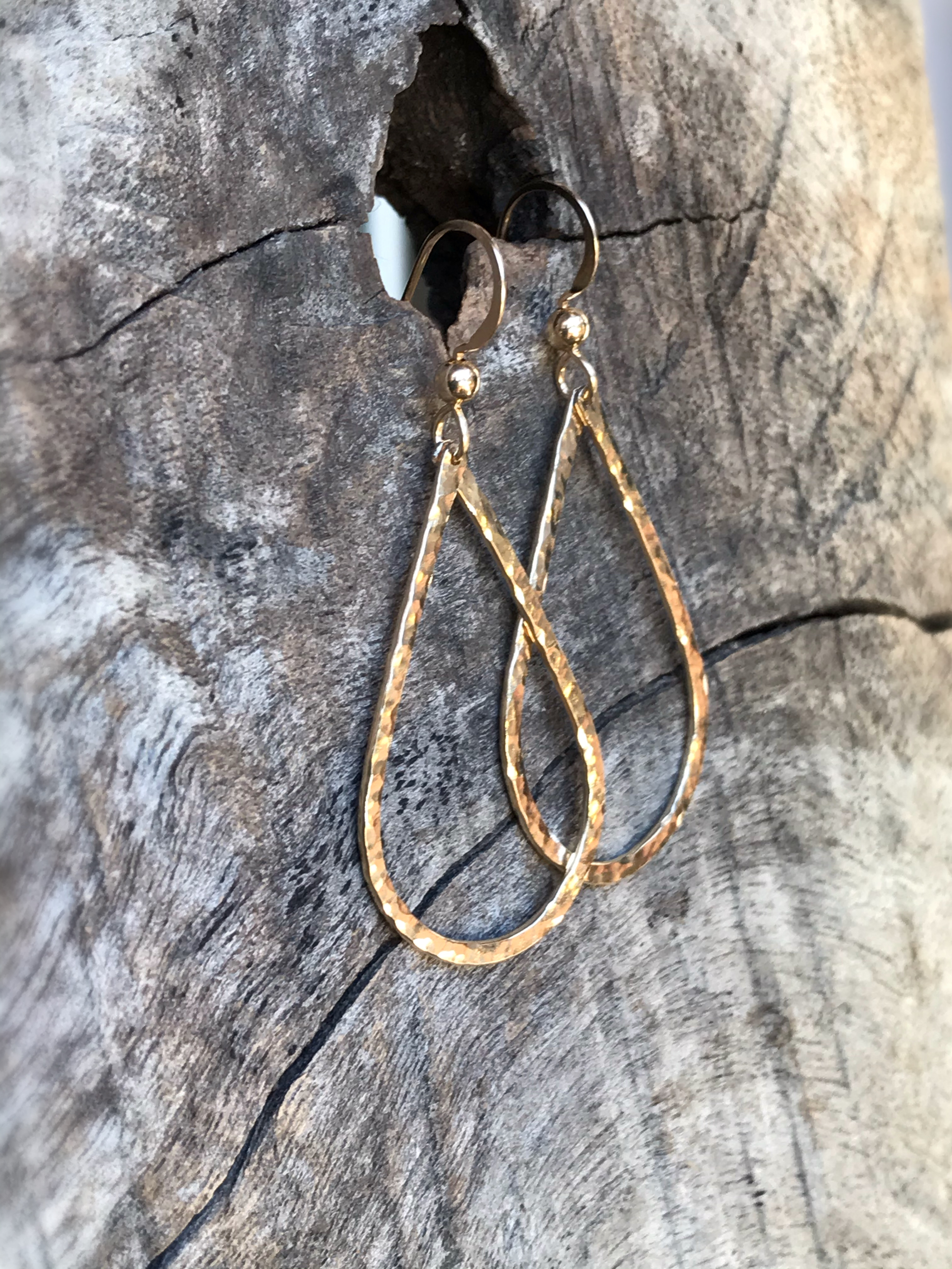 Teardrop Earrings / 14k Yellow Gold Filled / Hammer Forged / Hammer Textured - Image 5