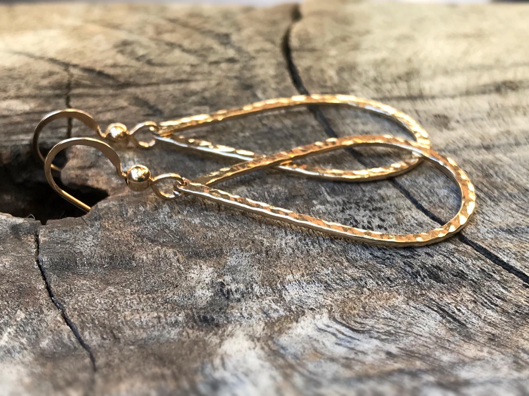 Teardrop Earrings / 14k Yellow Gold Filled / Hammer Forged / Hammer Textured - Image 6