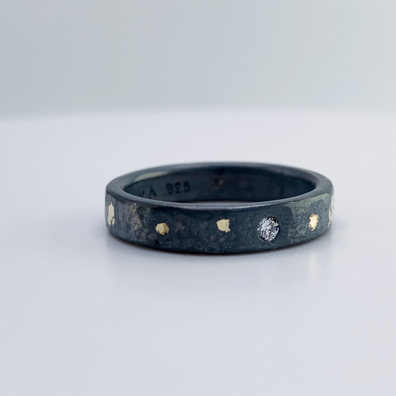 "Stargazer" Diamond Ring / Solid Antiqued Sterling Silver / 18k Gold / Genuine Diamond / 4mm Width / Rustic Hammered Texture / Size 7.5 - Image 2