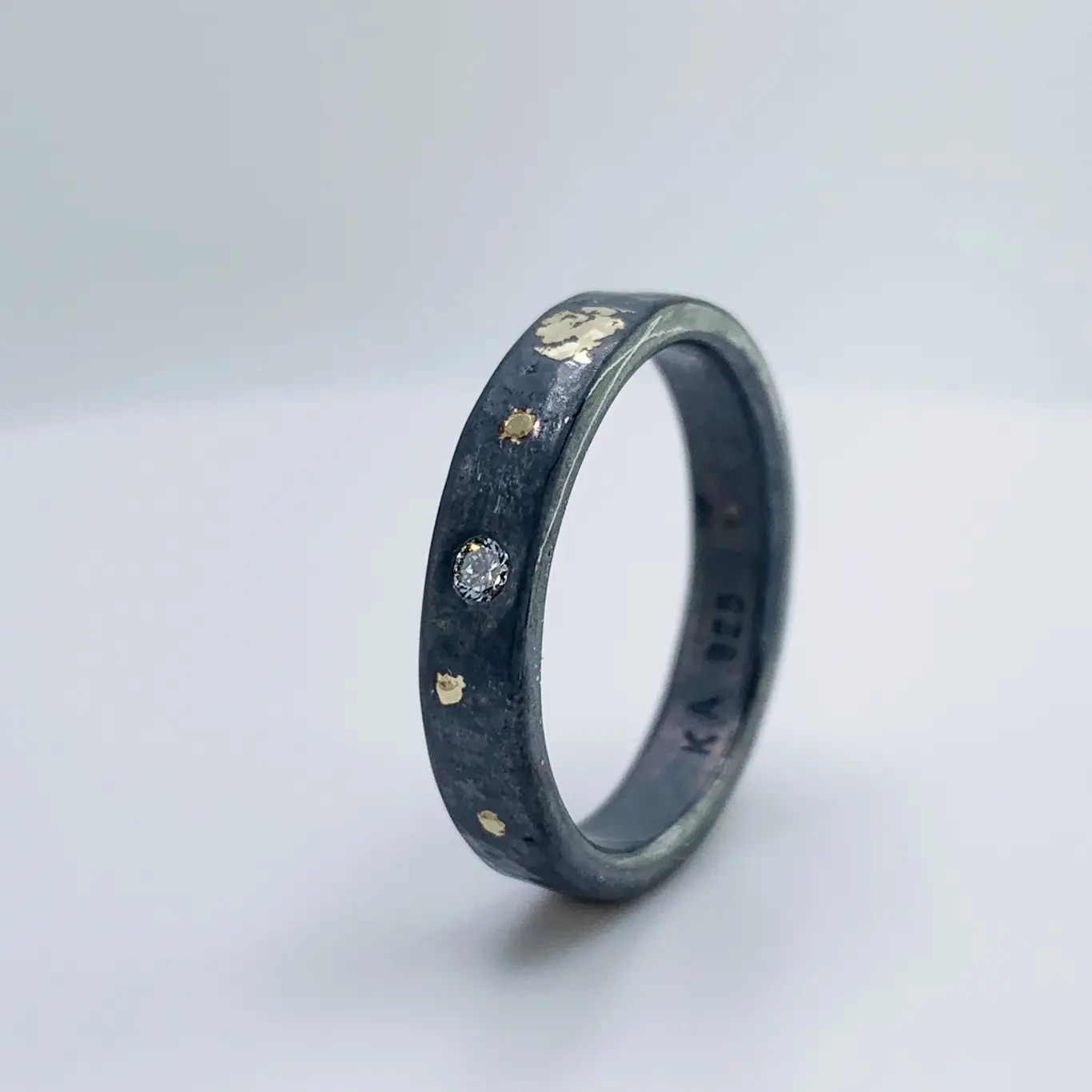 "Stargazer" Diamond Ring / Solid Antiqued Sterling Silver / 18k Gold / Genuine Diamond / 4mm Width / Rustic Hammered Texture / Size 7.5 - Image 5
