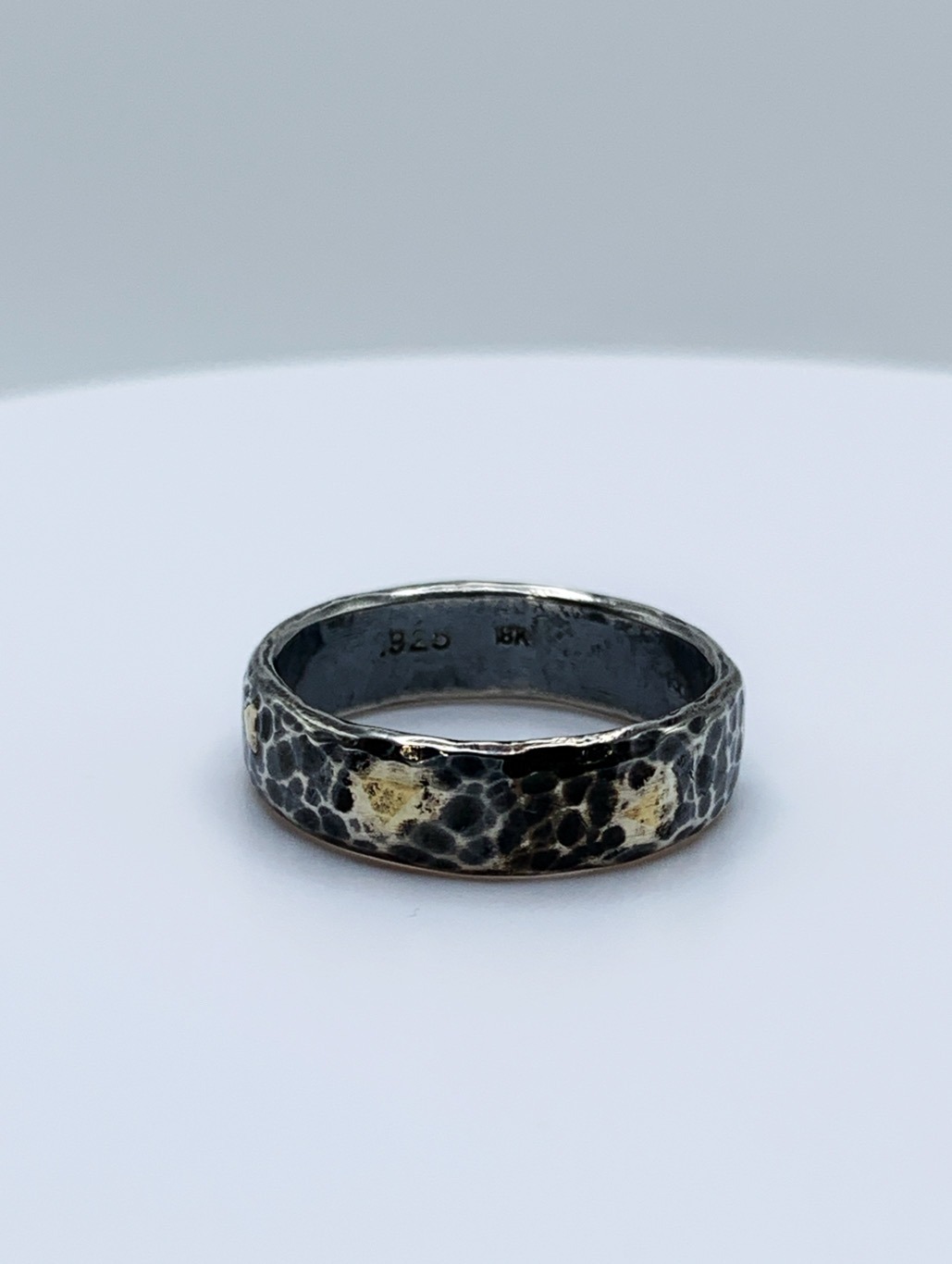 Firefly Ring / Solid Antiqued Sterling Silver / 18k Gold / 5.5mm Width / Rustic Hammered Texture / Size 7