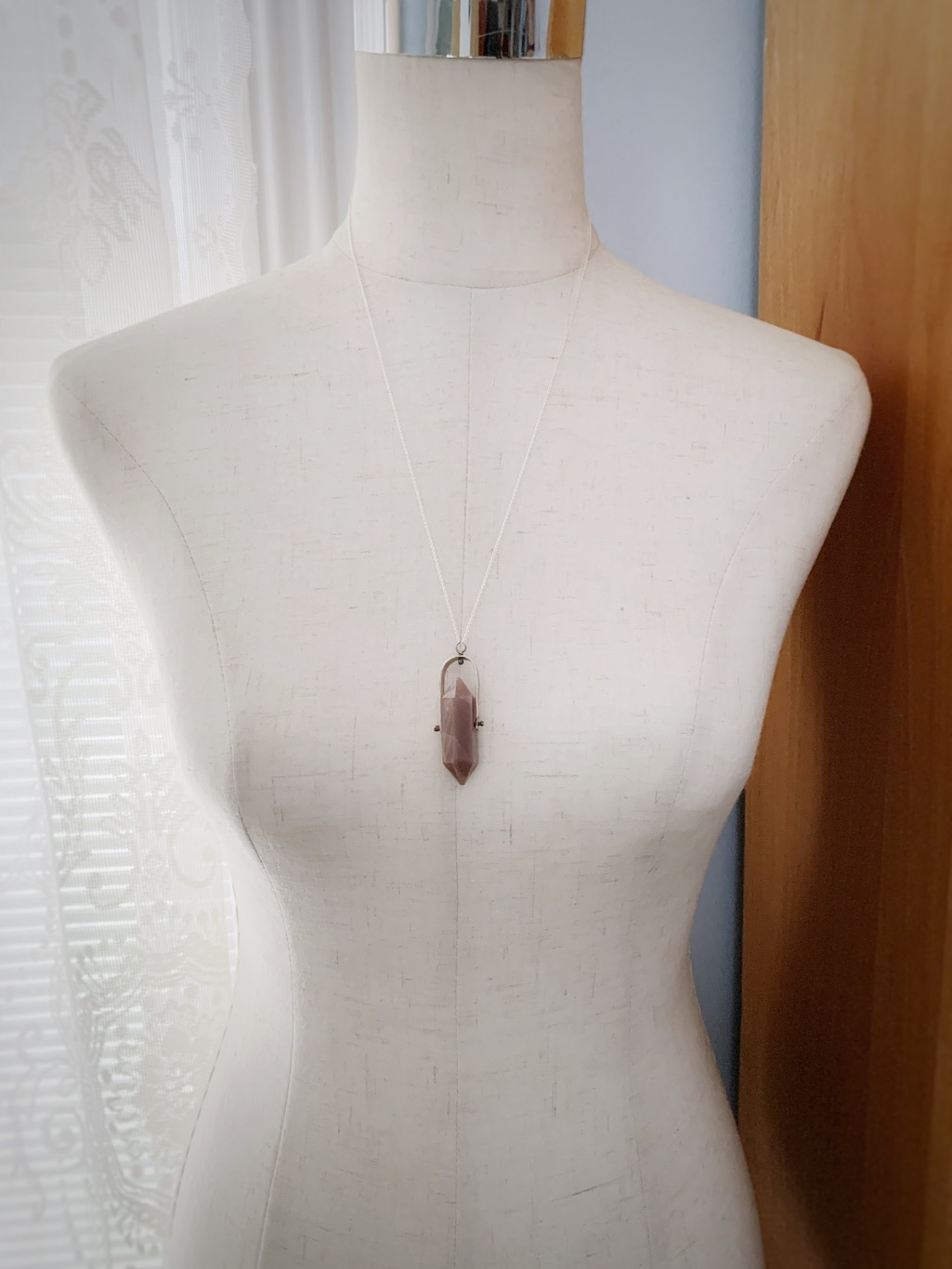 Crystal Point Spinner Necklace / Solid Sterling Silver / Genuine Pink Moonstone / Fidget Necklace - Image 6